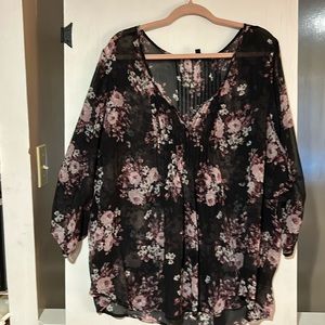 Sheer purple black floral top   Sz 3